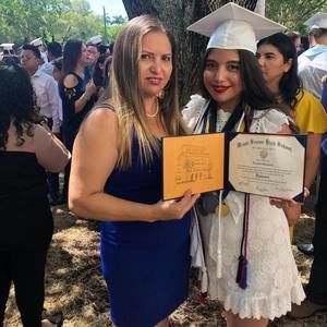 Meet your Posher, Dalia